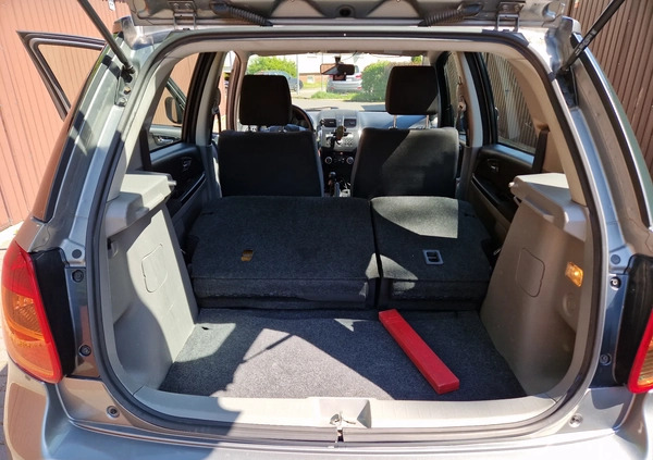 Suzuki SX4 cena 18000 przebieg: 203537, rok produkcji 2012 z Szczecin małe 67